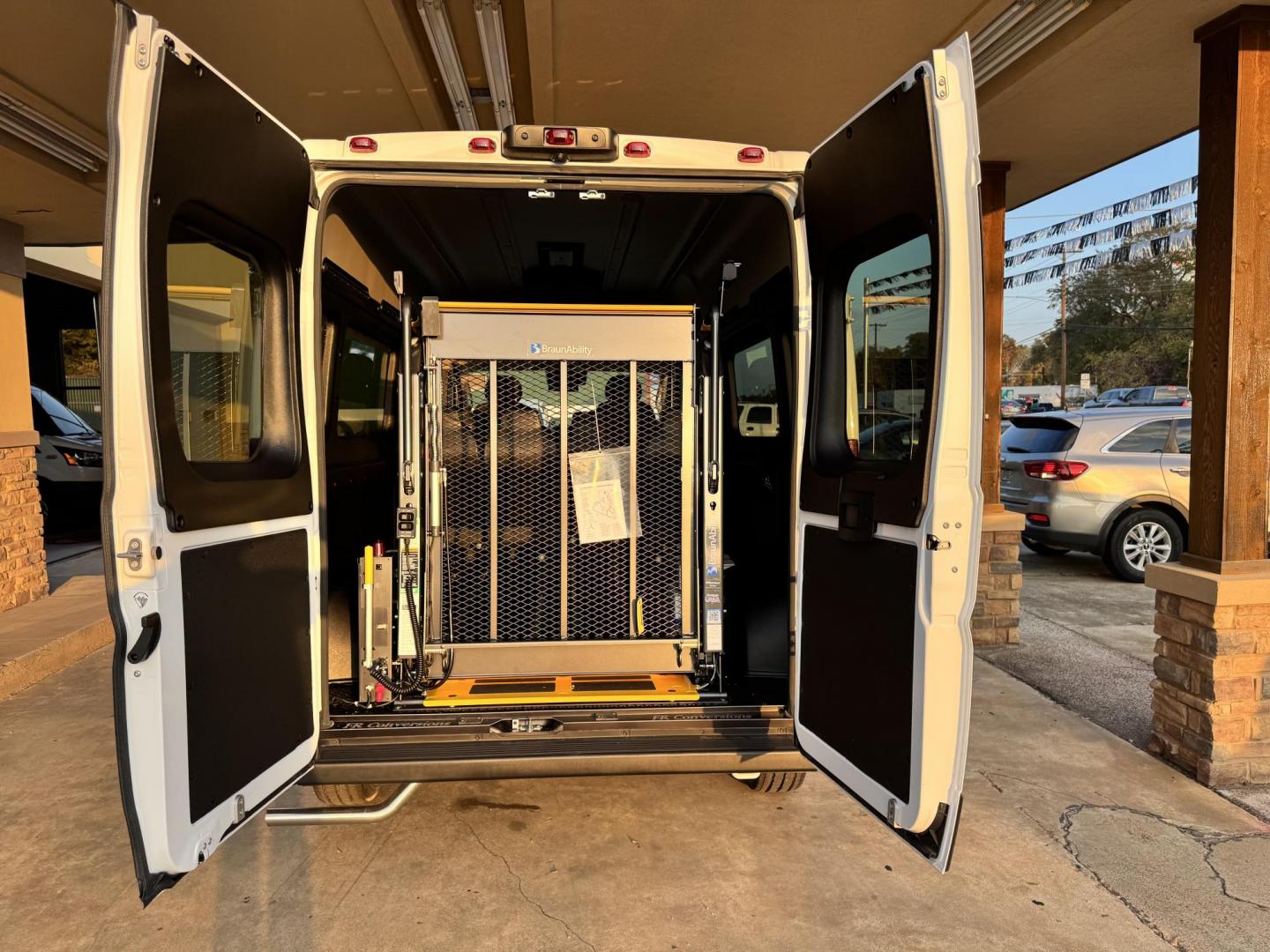 2024 white DODGE PRO MASTER (3C6LRVDG4RE) - Photo#9